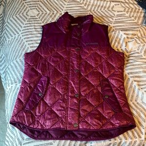 Women’s vest in perfect shape
